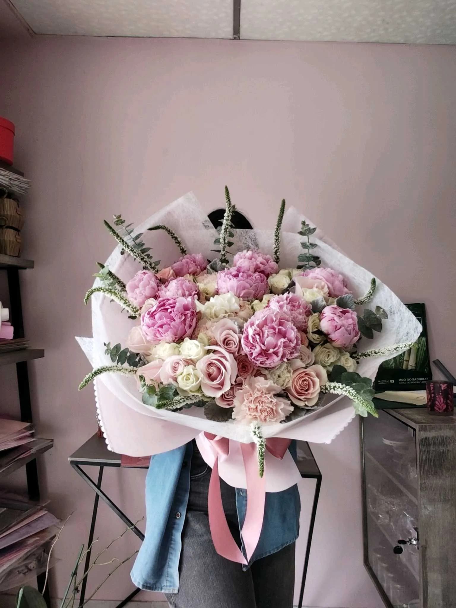 Bouquet de 10 Peonias