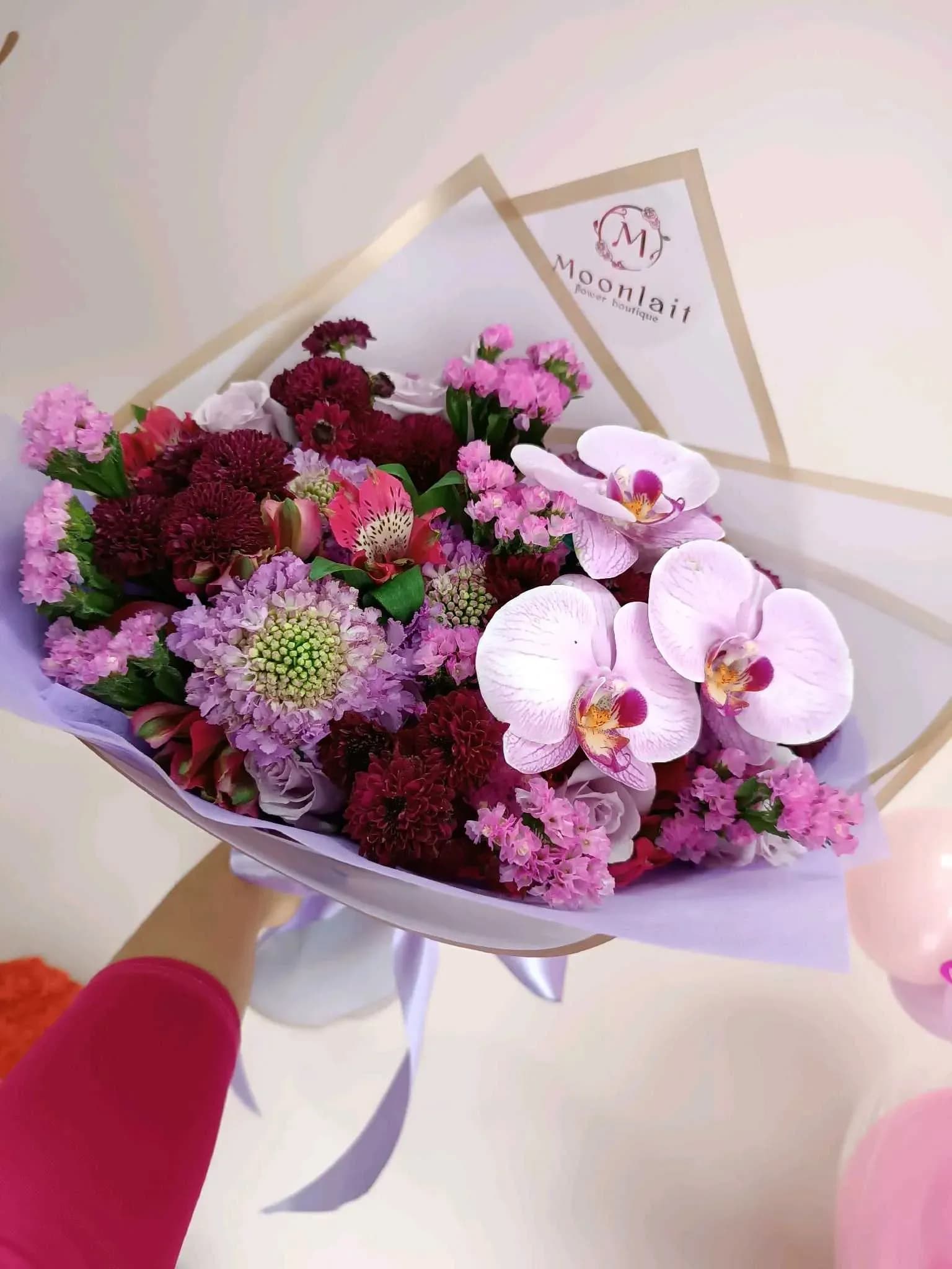 Bouquet Orchid