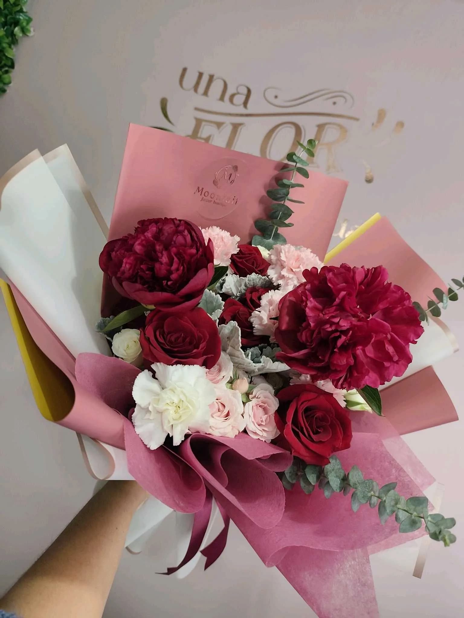 Bouquet de 2 peonias